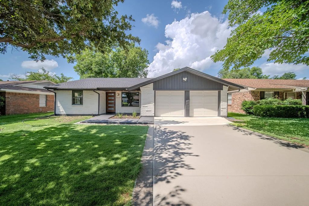 2607 Eastridge Drive, Mesquite
