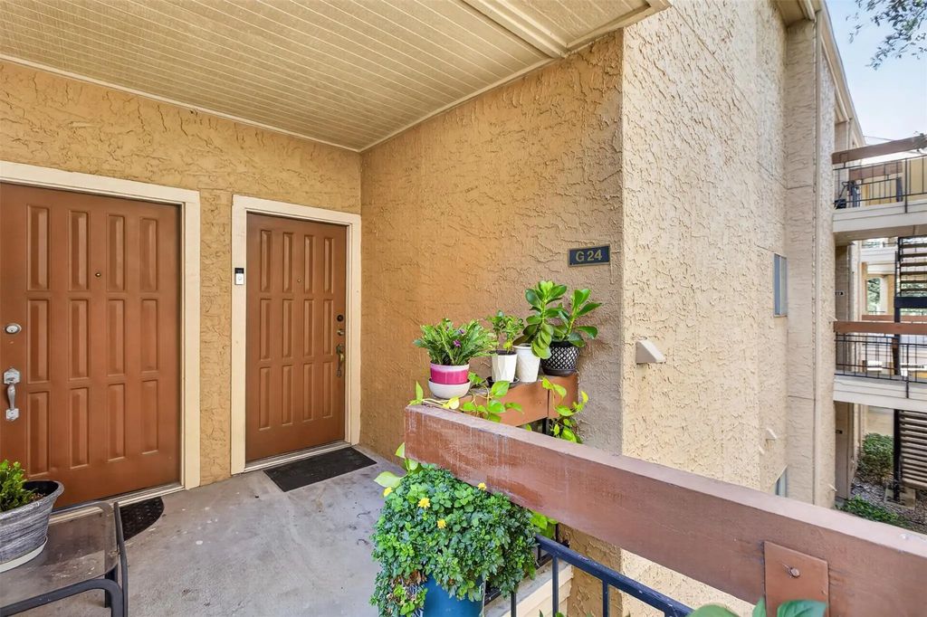 5550 Spring Valley Road G24, Dallas