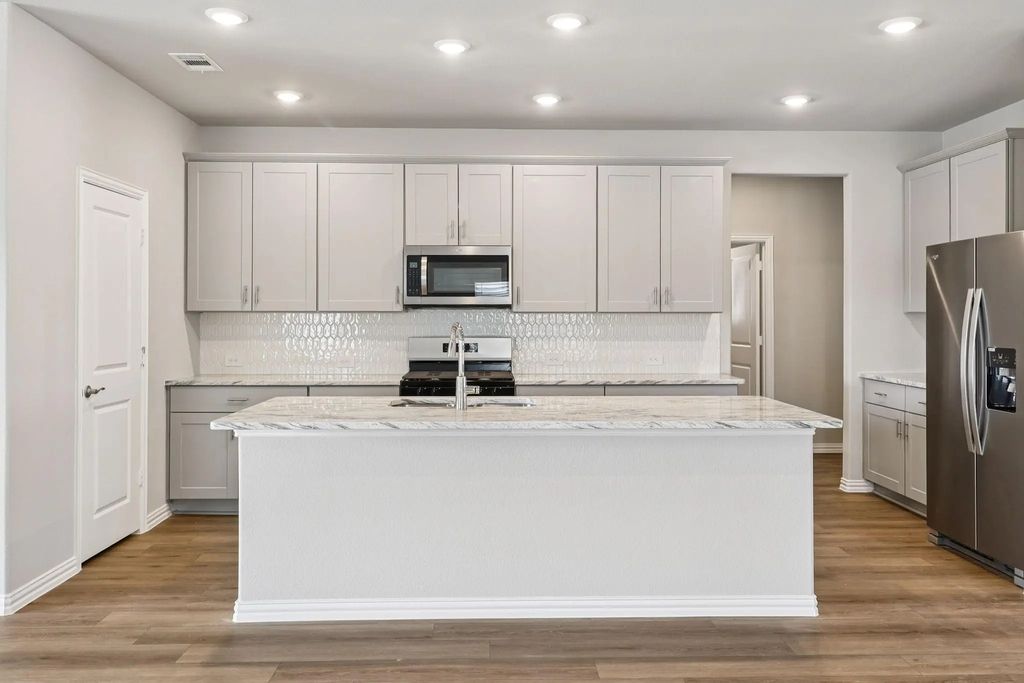 2212 Windy Trail, Princeton