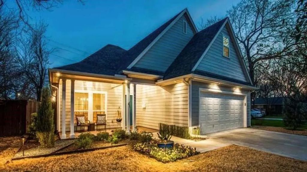 4803 Calmont Avenue, Fort Worth