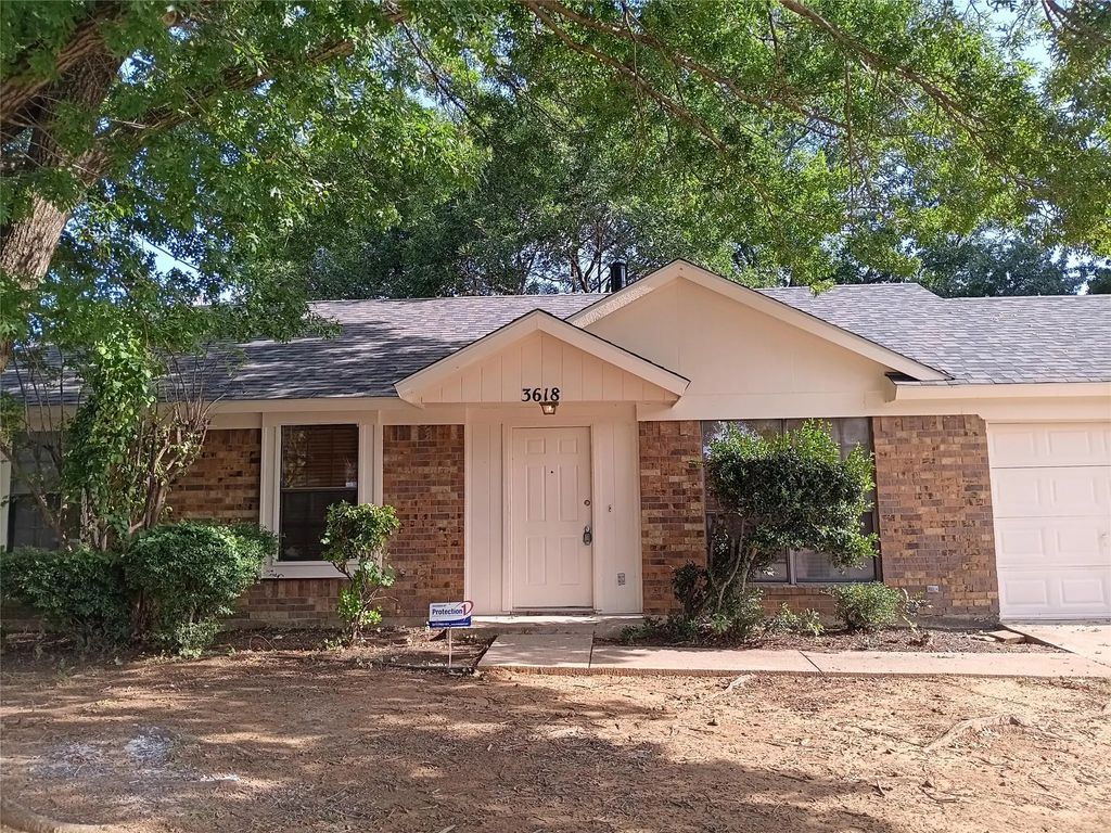 3618 Wentworth Drive, Arlington
