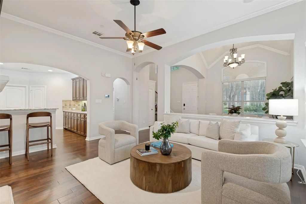 6206 Shoal Creek Trail, Garland
