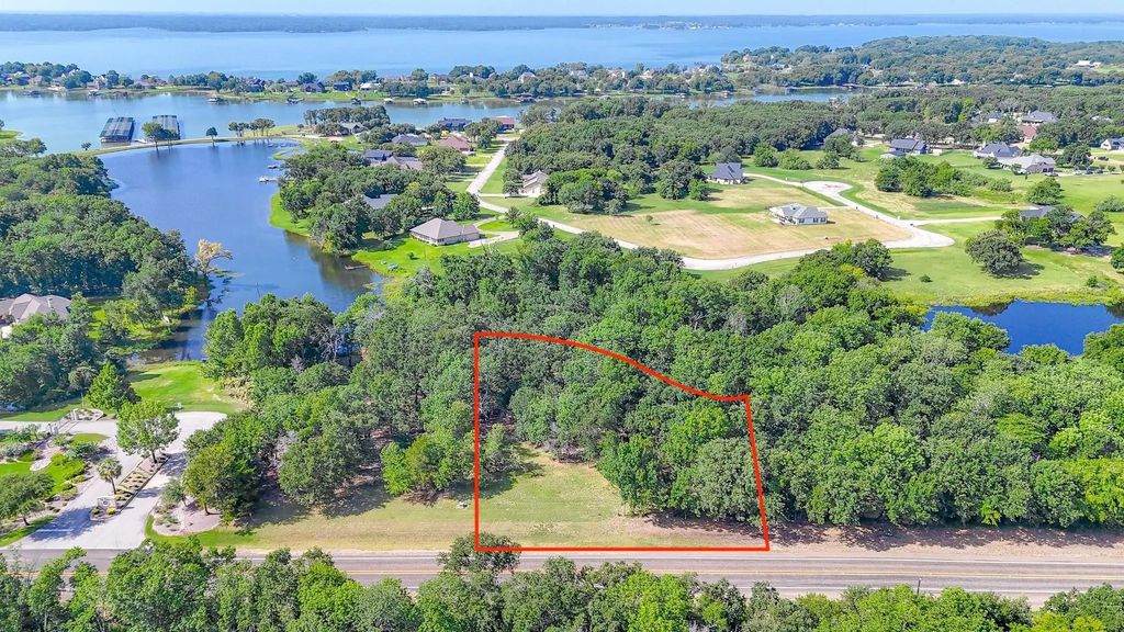 Tbd Lot 618 Spur 294, Corsicana