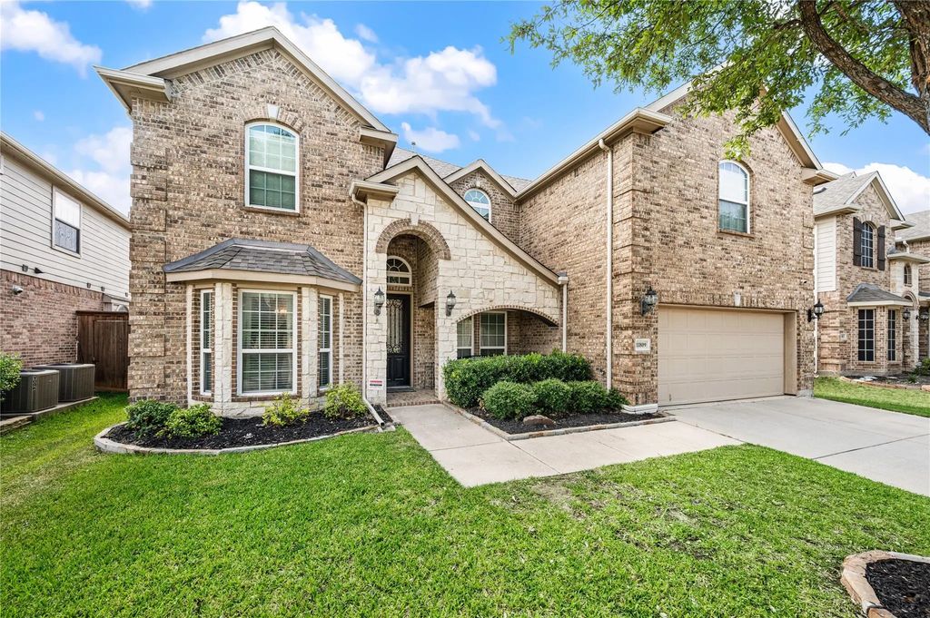 11809 Indian Pony Way, Fort Worth