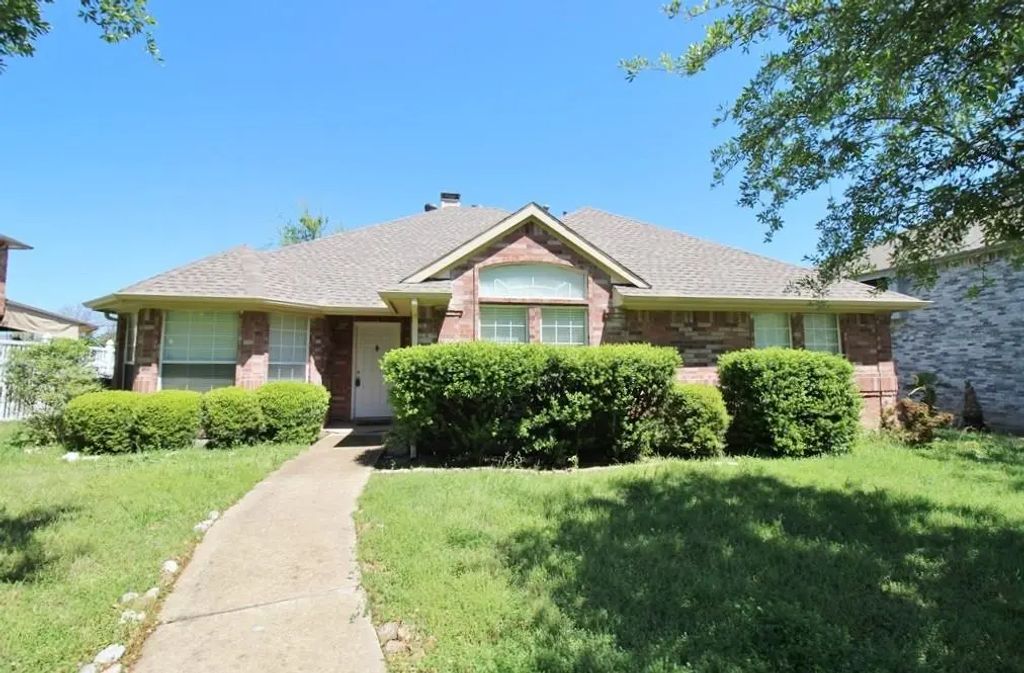 809 Foxwood Lane, Wylie