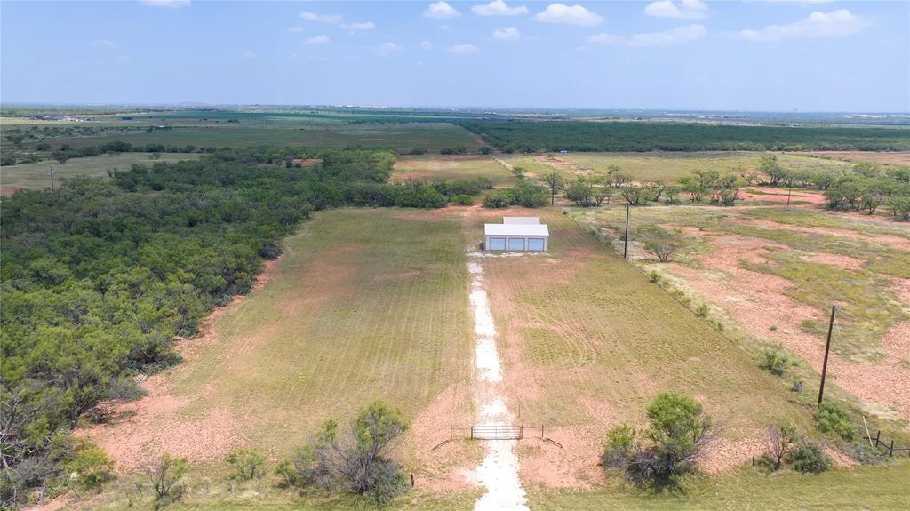 2801 Spinks Road, Abilene