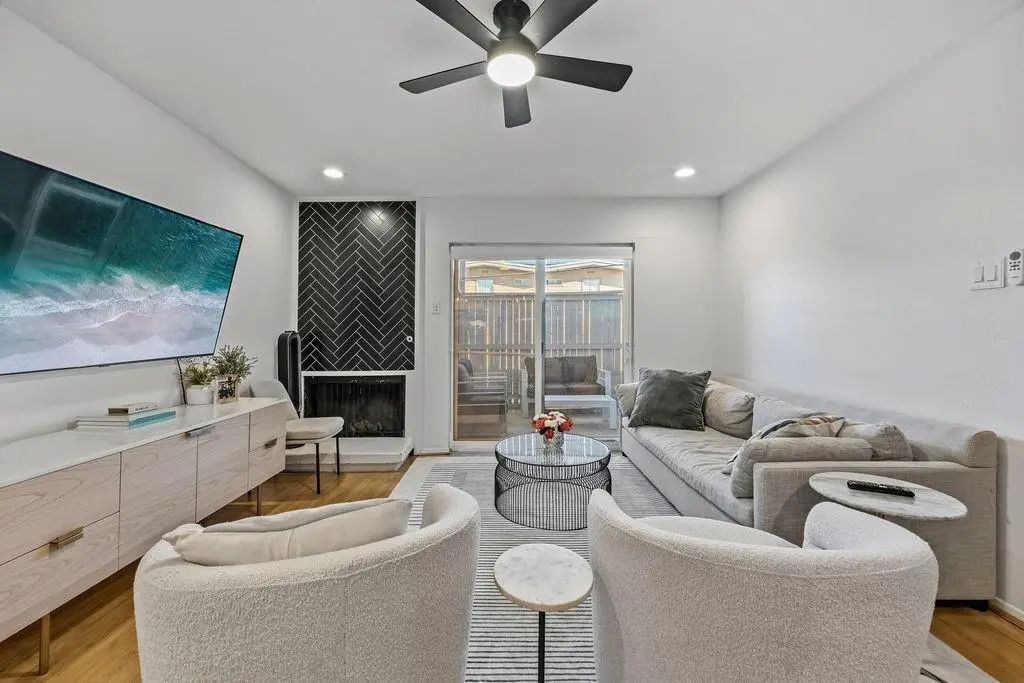 4323 Brown Street 237, Dallas