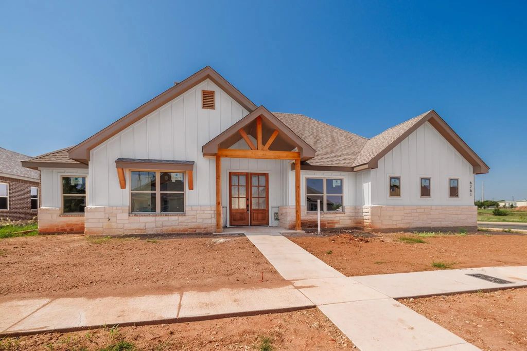6781 Hillside Court, Abilene