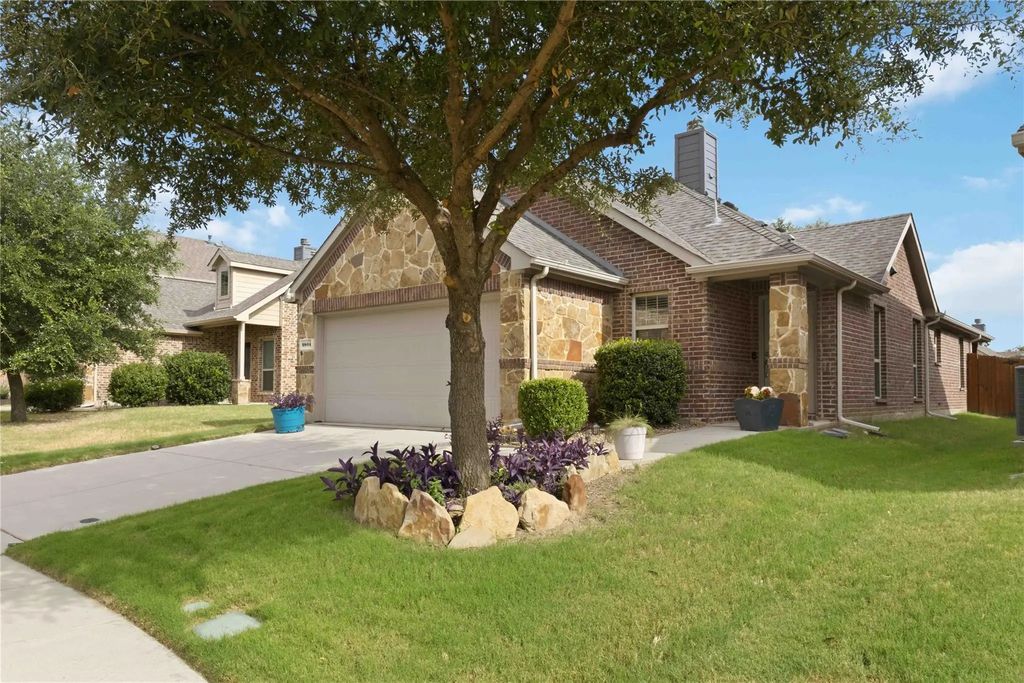 9804 Cottontail Lane, McKinney