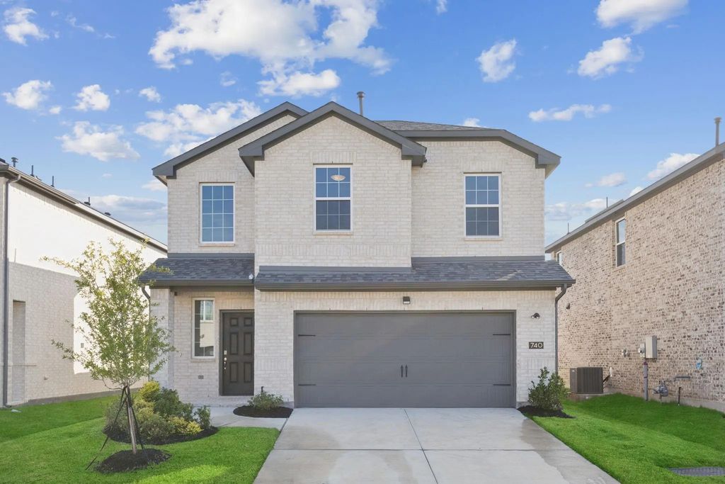 740 Santa Lucia Drive, Anna