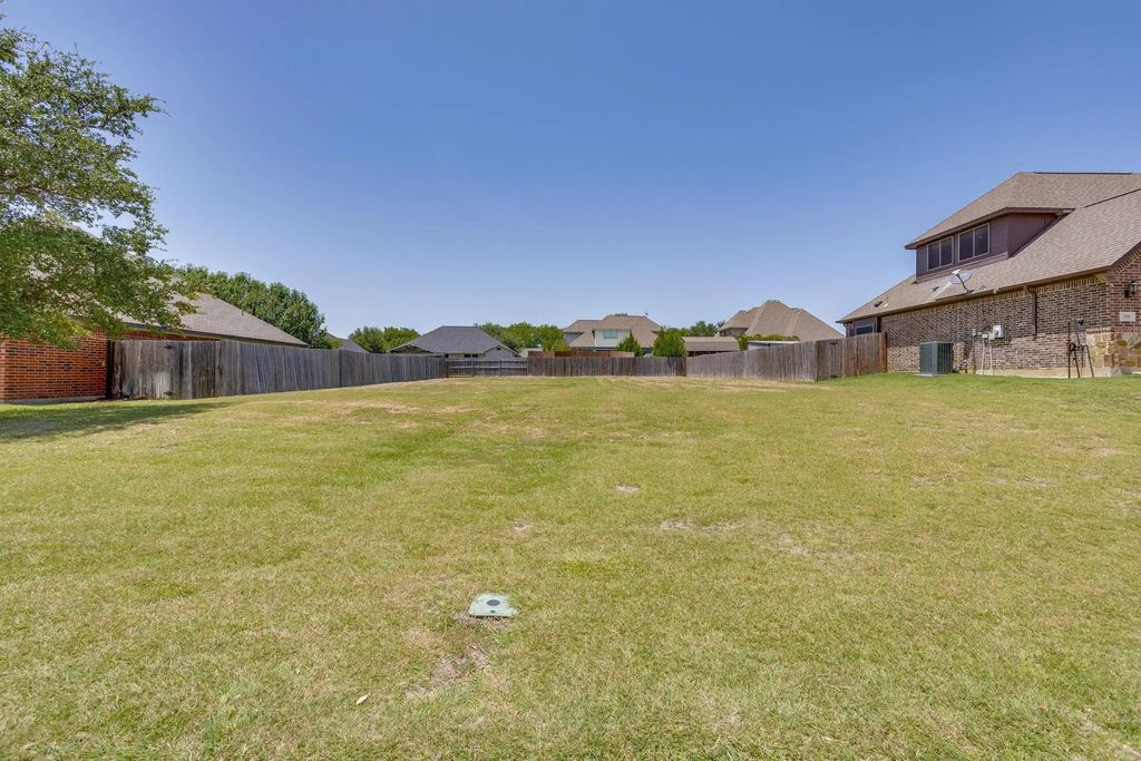 707 Carmen Ana Avenue, Grandview