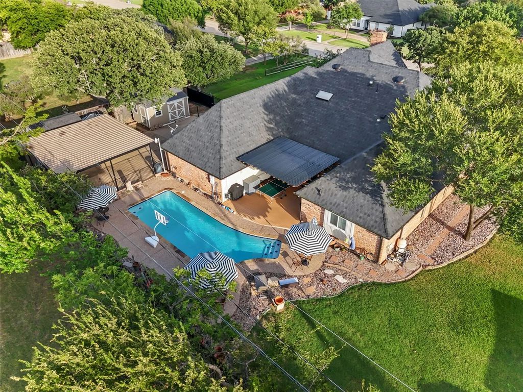 809 Shady Creek Drive, Kennedale