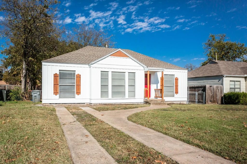 5829 E Mockingbird Lane, Dallas