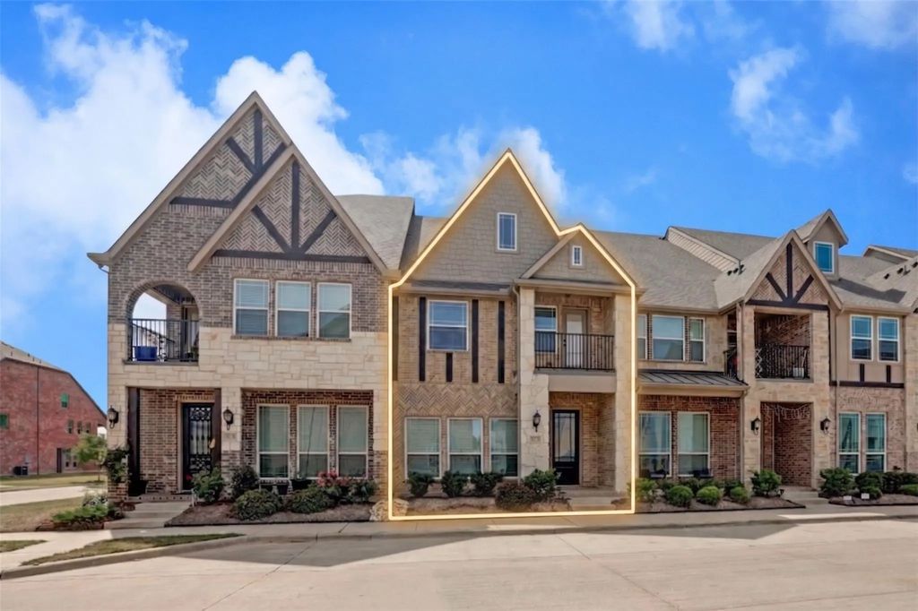1914 Melinda Lane, Farmers Branch