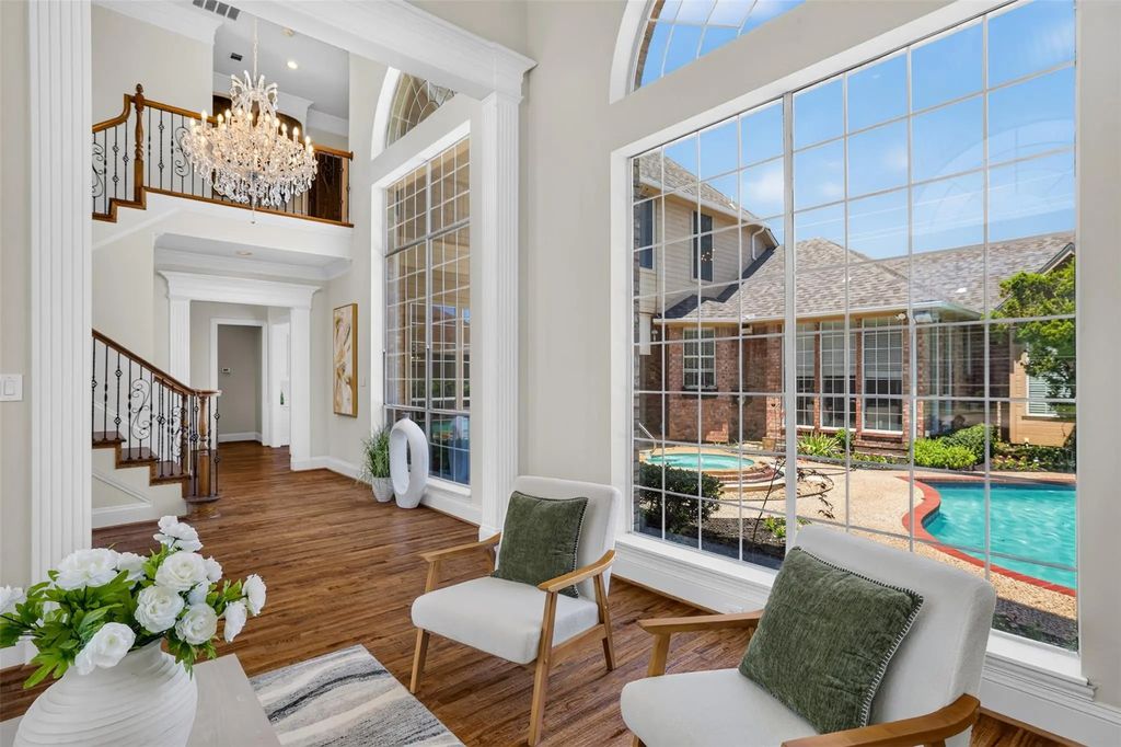 4911 Holly Tree Drive, Dallas