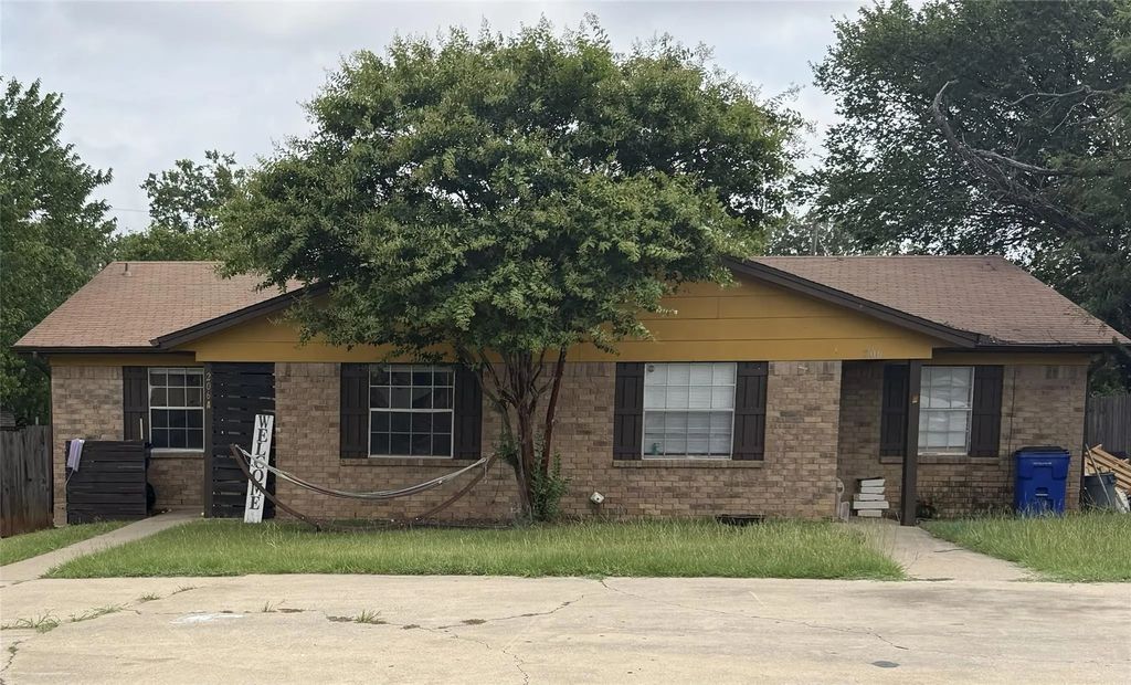 206 Pine Meadow Drive, Kennedale