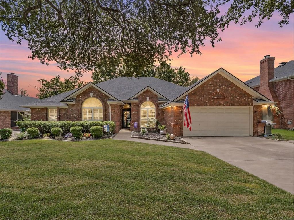 3317 Clearfield Drive, Grapevine