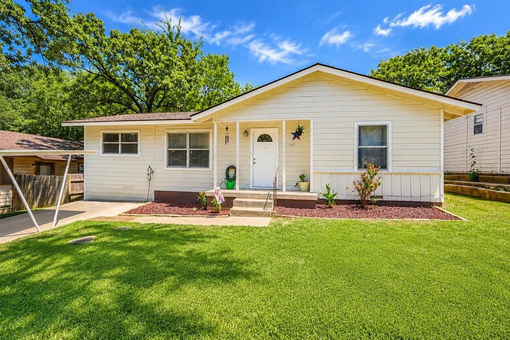 1111 Ridgewood Road, Denison