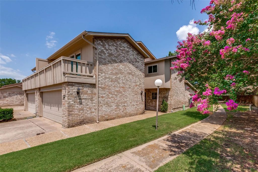 3102 Eastpark Drive, Garland