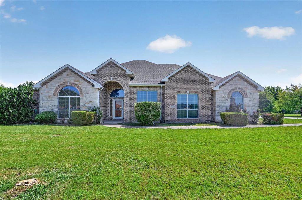 11253 Glenn Cove, Forney