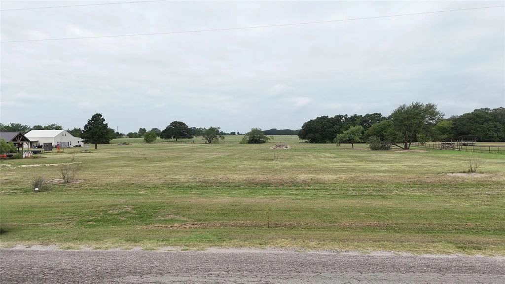 County Road 2516, Caddo Mills
