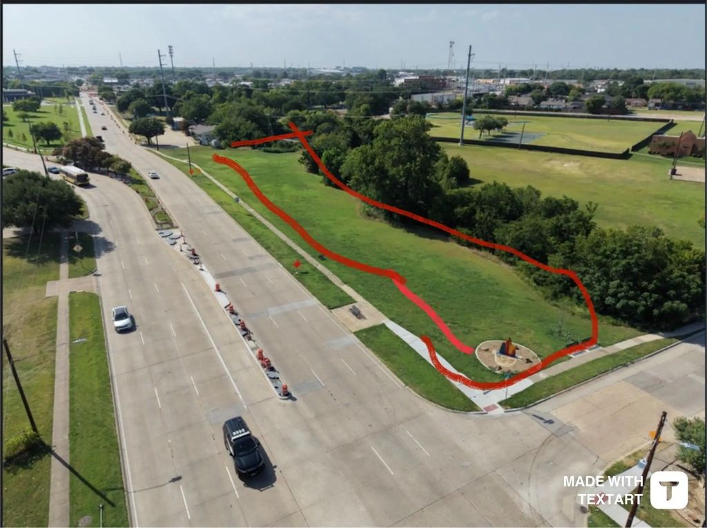 635 E Avenue B, Garland