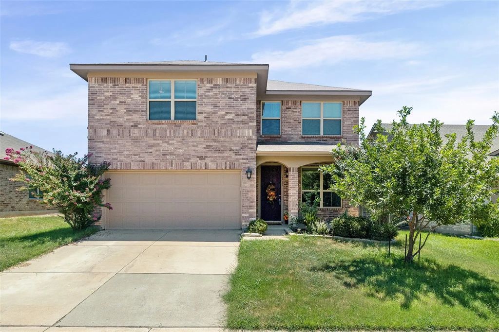 2917 Whitetail Chase Drive, Fort Worth