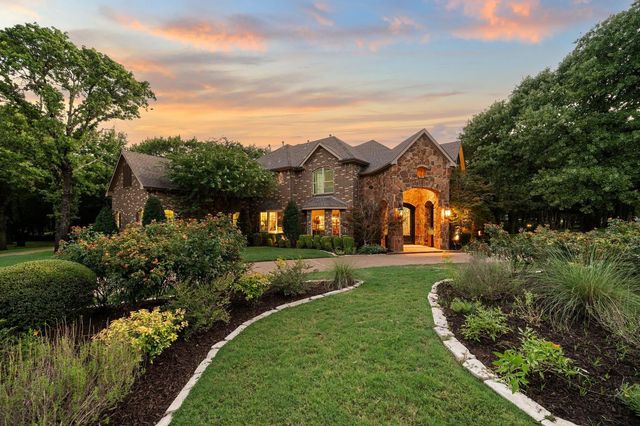 2003 Reserve Court, Flower Mound