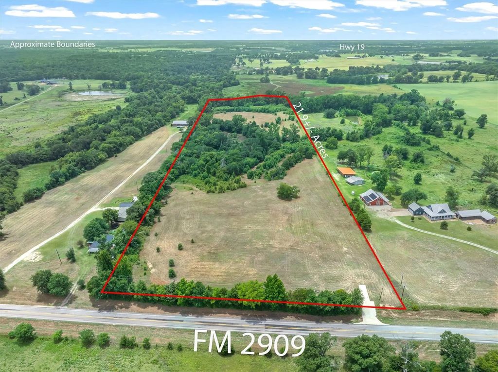 4900 Fm 2909, Canton
