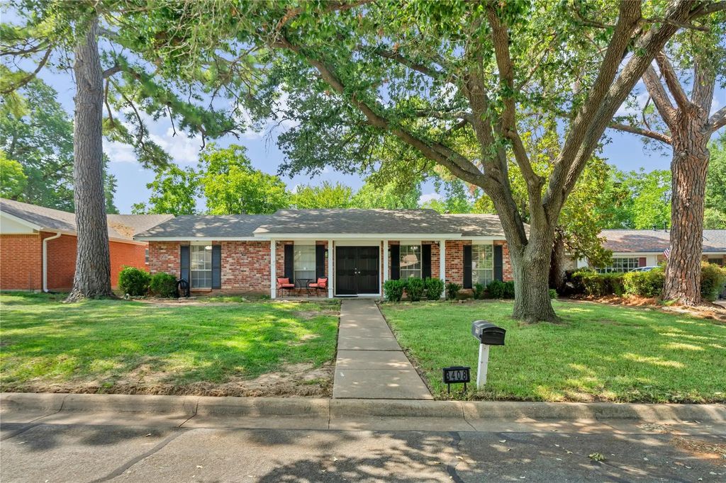 3408 Hastings Drive, Arlington
