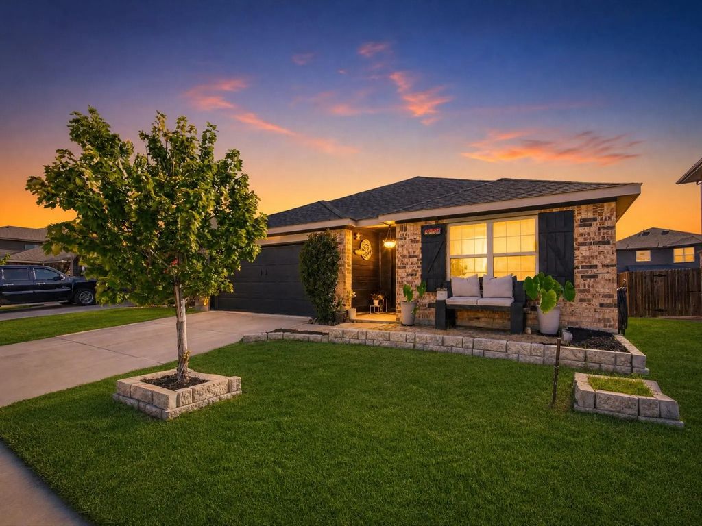 3149 Spotted Fawn Drive, Fort Worth