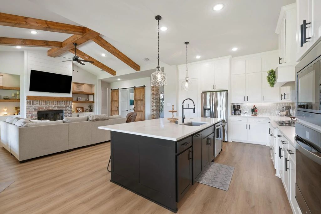 3759 Evergreen Lane, Caddo Mills
