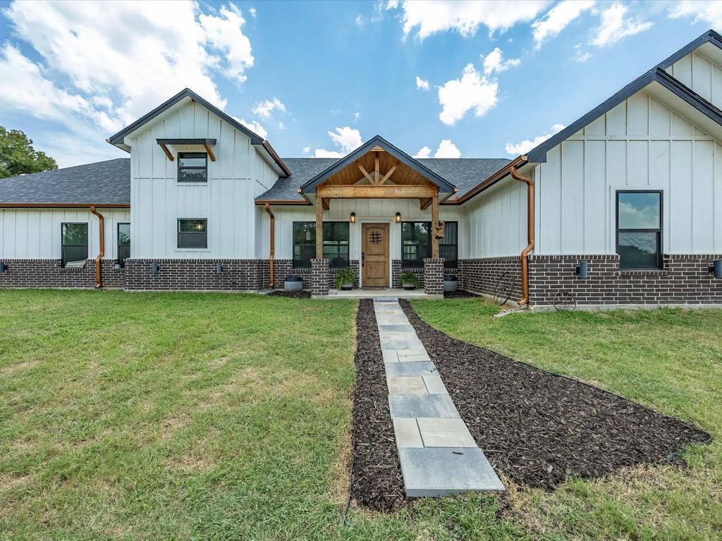 403 Polk Road, Bowie