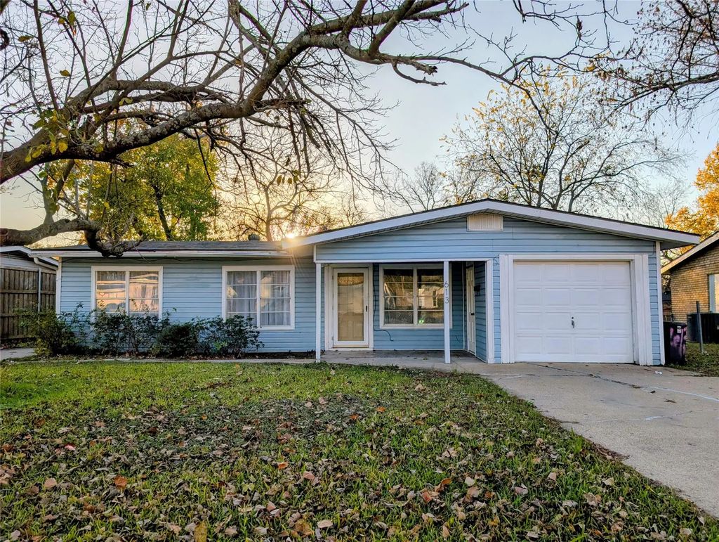 613 Grande Drive, Mesquite