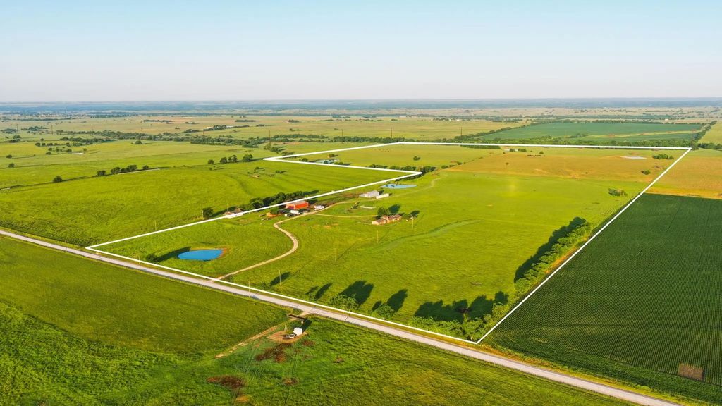 4557 County Road 331, Era