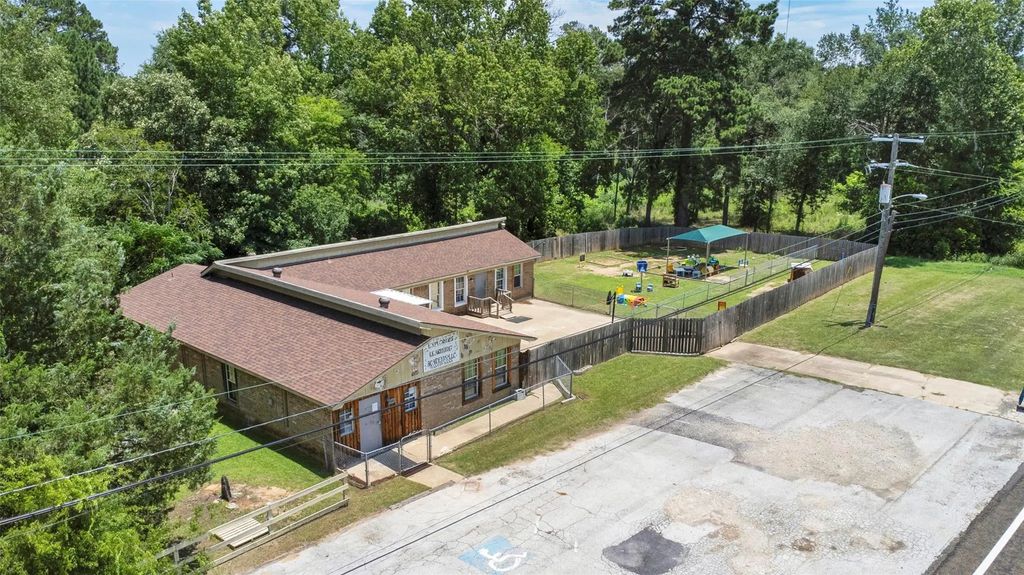 413 State Highway 323 E, Overton
