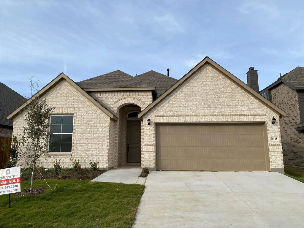 10305 Linseed Drive, Fort Worth