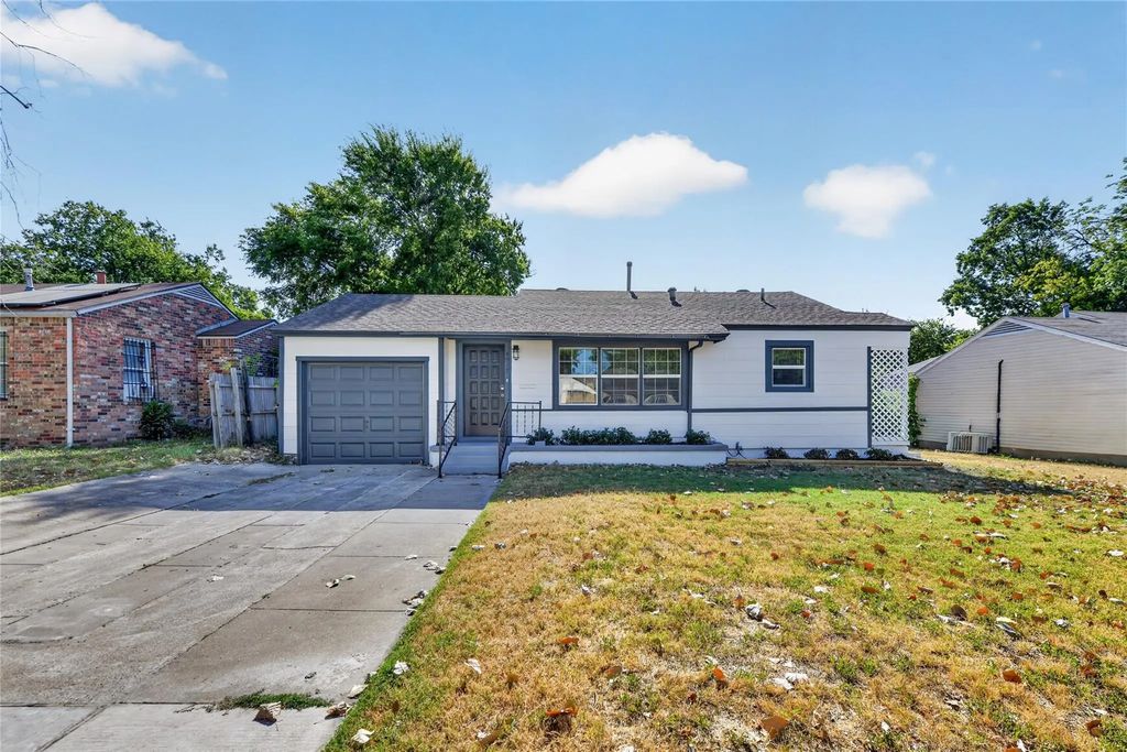 4917 Roanoke Street, Fort Worth