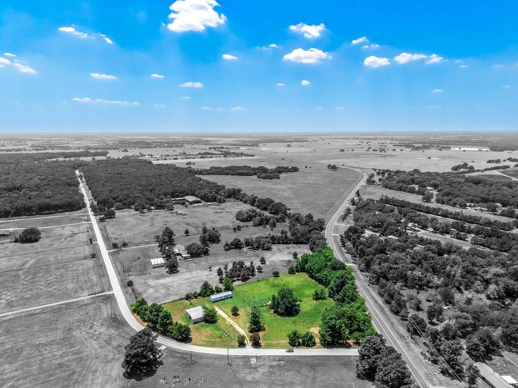 16488 Ranchette Road, Terrell