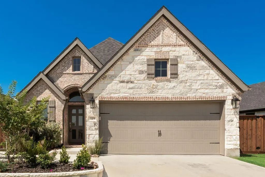 119 Palo Duro Bend, Rhome