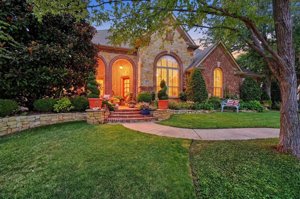 657 Mission Drive, Rockwall