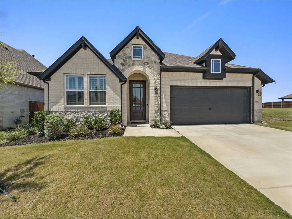 363 Misty Meadow Lane, Lavon