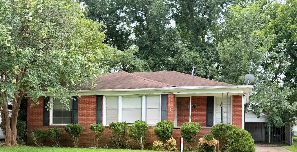 371 Atlantic Avenue, Shreveport