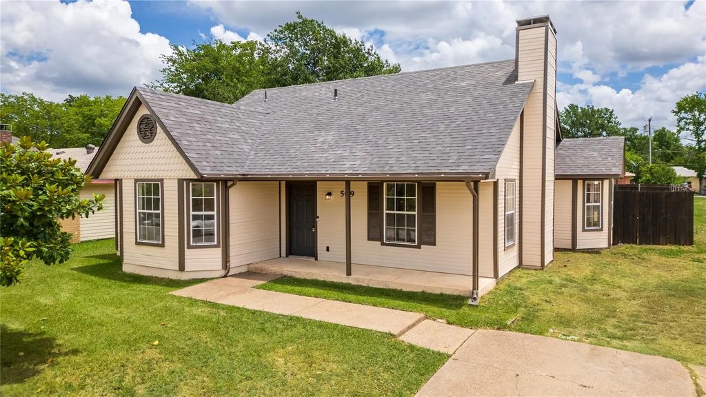 509 Bethlehem Street, Terrell