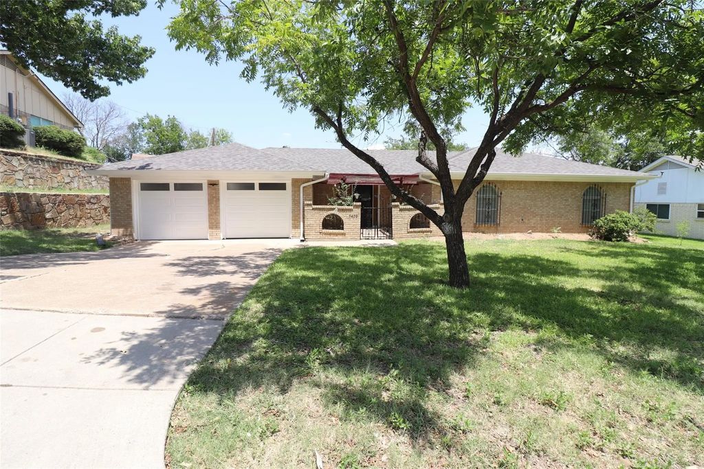 3420 Willowcrest Drive, North Richland Hills