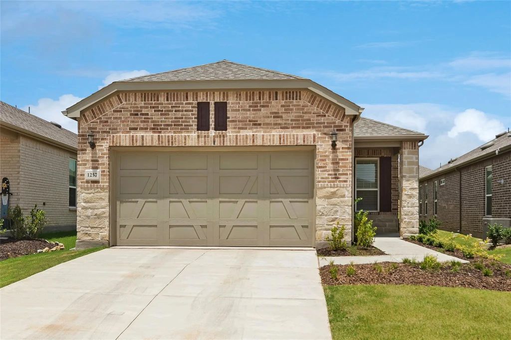 1257 Bogart Way, Celina