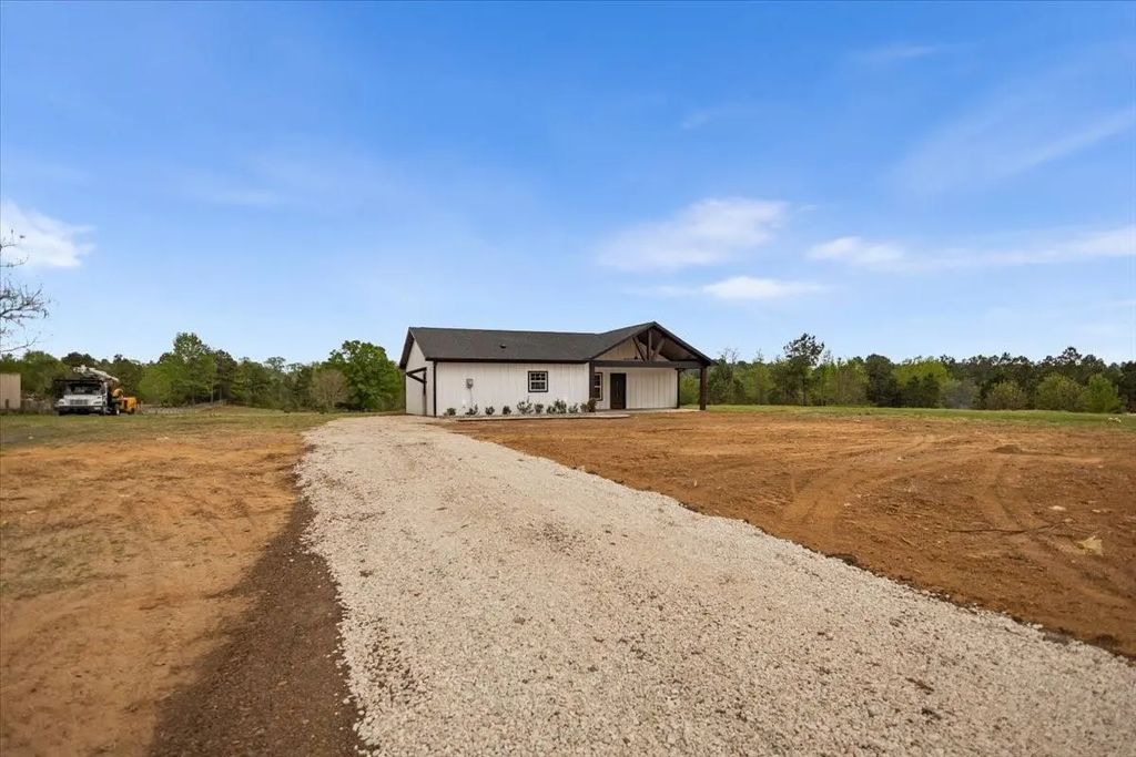 4123 County Road 1120, Tyler