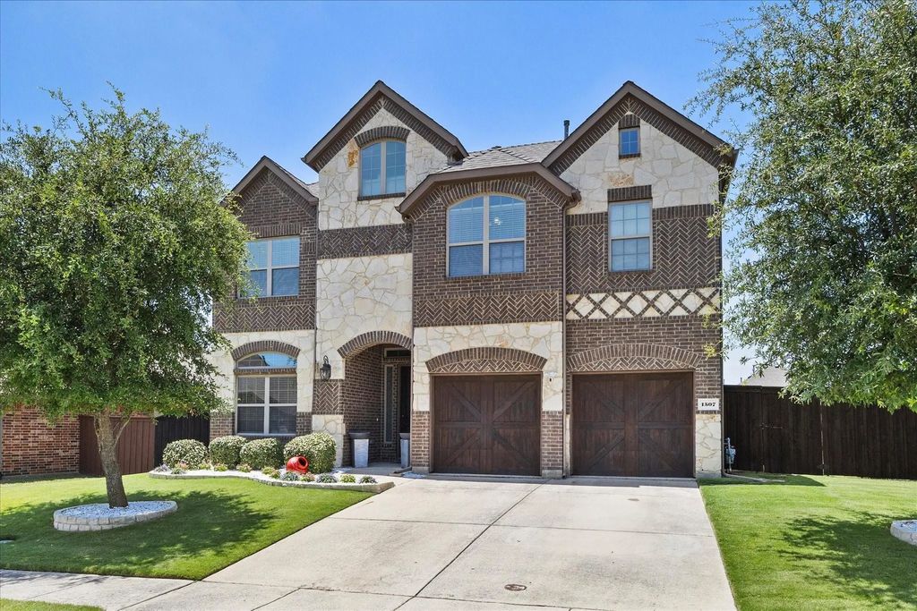 1507 Firenza Court, McLendon Chisholm