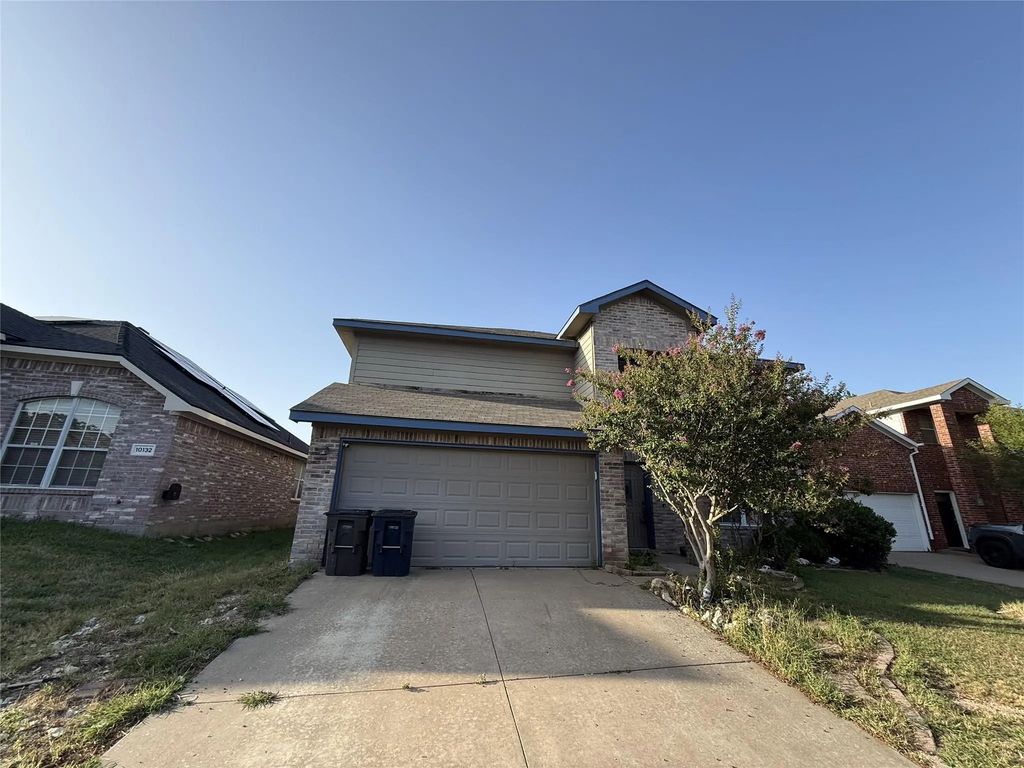 10128 Chapel Springs Trail, Fort Worth