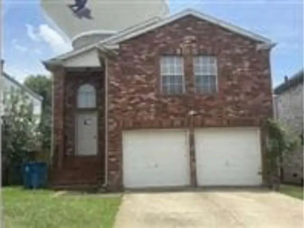 1416 Drake Lane, Lewisville